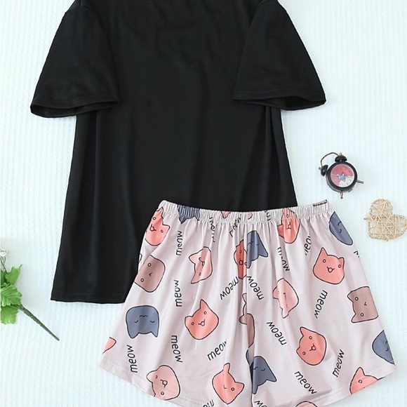 Black and Pink Cat Print Pajama Set - Picture 2 of 8